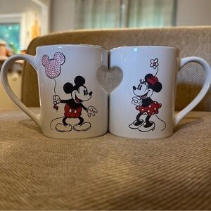 Disney Parks Mickey & Minnie Mouse Heart Je T’aime Mug Set Of 2
